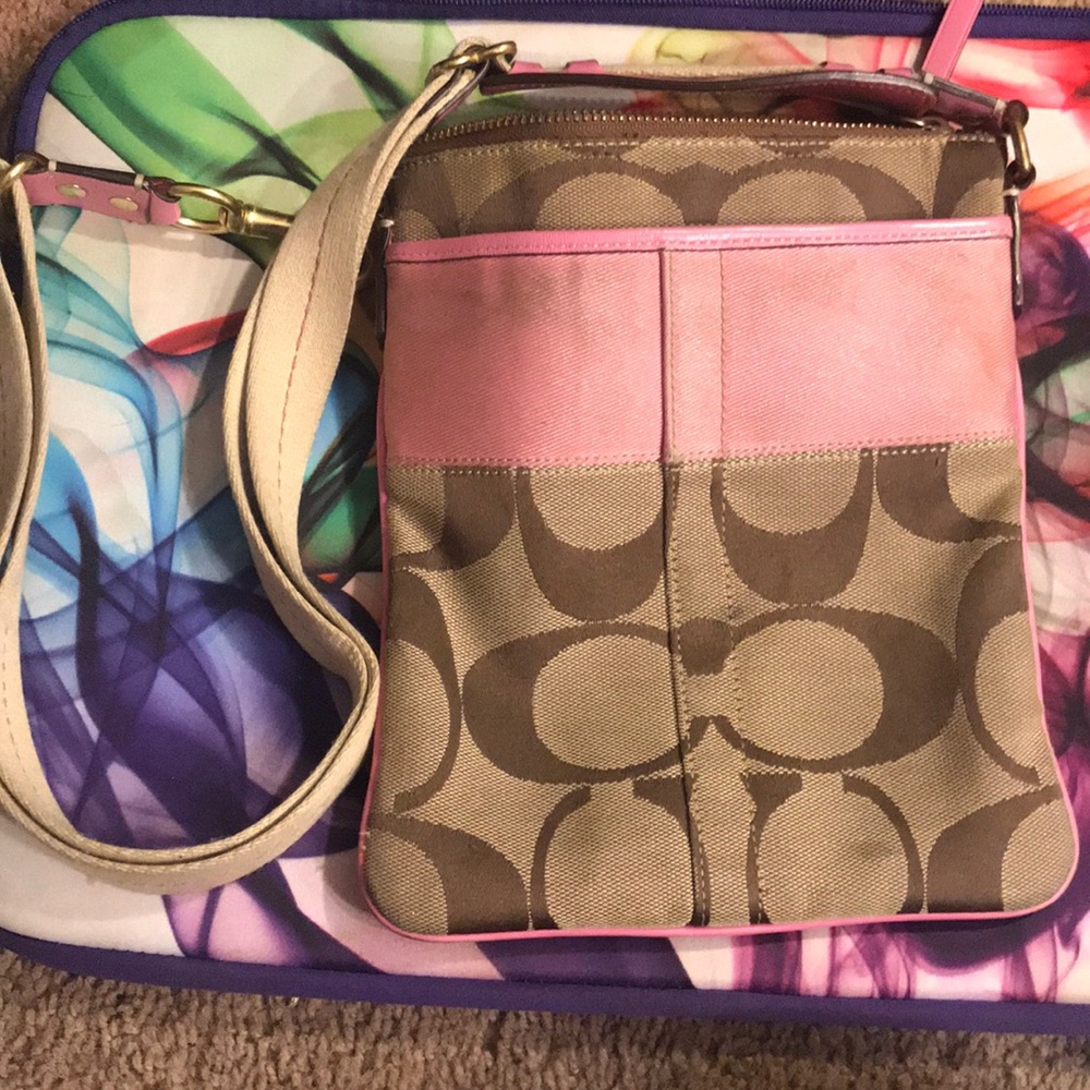 Pink Coach Purse Crossbody
